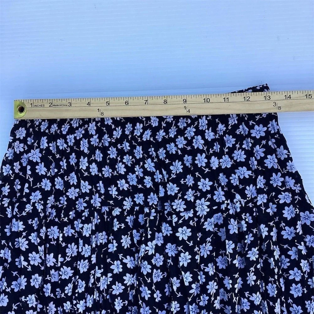 Express Women's‎ Floral Mini Skirt Blue Size S Elastic Waist